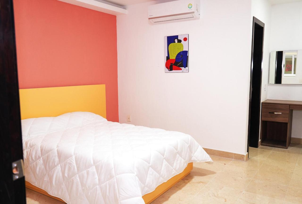 Nora Downtown Hotel กัวดาลาฮารา ภายนอก รูปภาพ